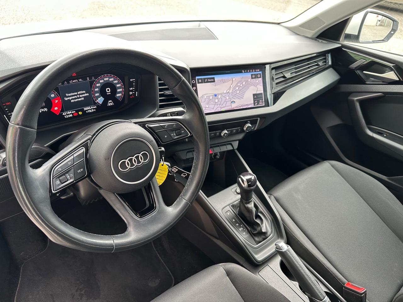 Audi A1 SPB 25 TFSI Identity Black AUTOM