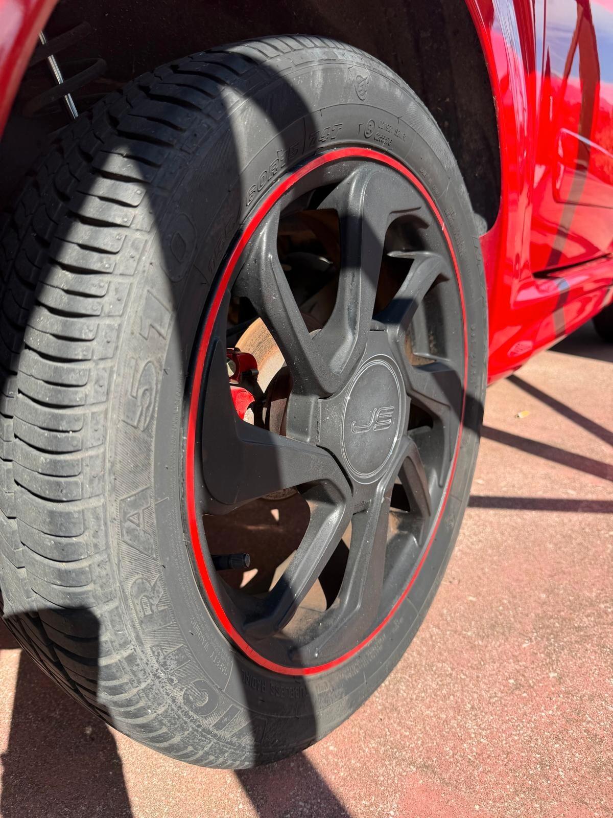 Ligier JS JS50