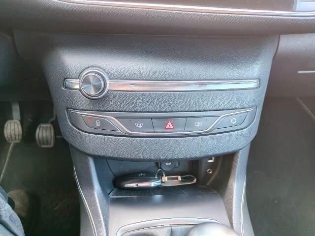 Peugeot 308 1.6 e-HDi 115 CV S&St Business UNIPRO NEOPATENTATI