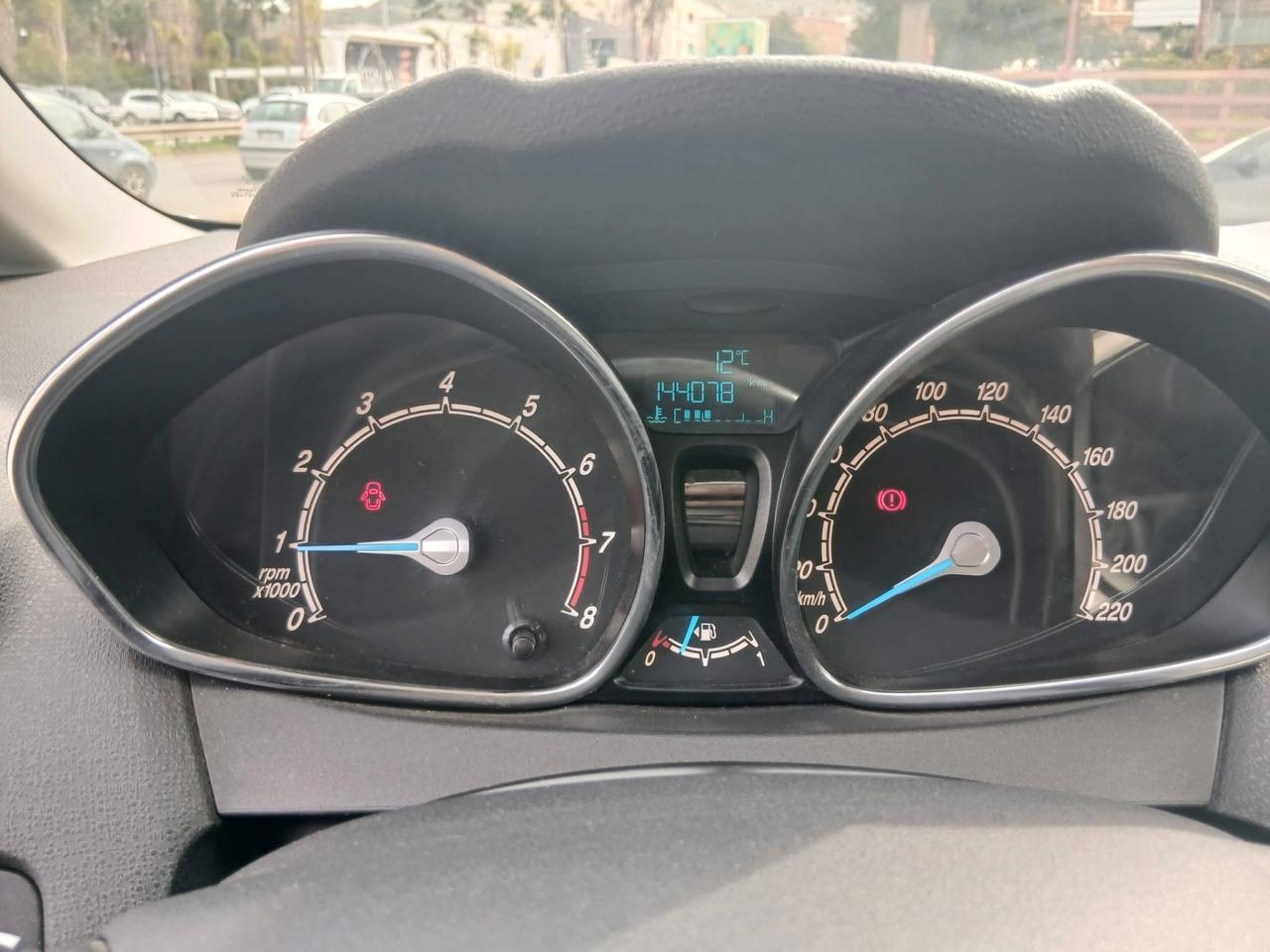 Ford Fiesta 1.4 5p. Bz.- GPL Titanium