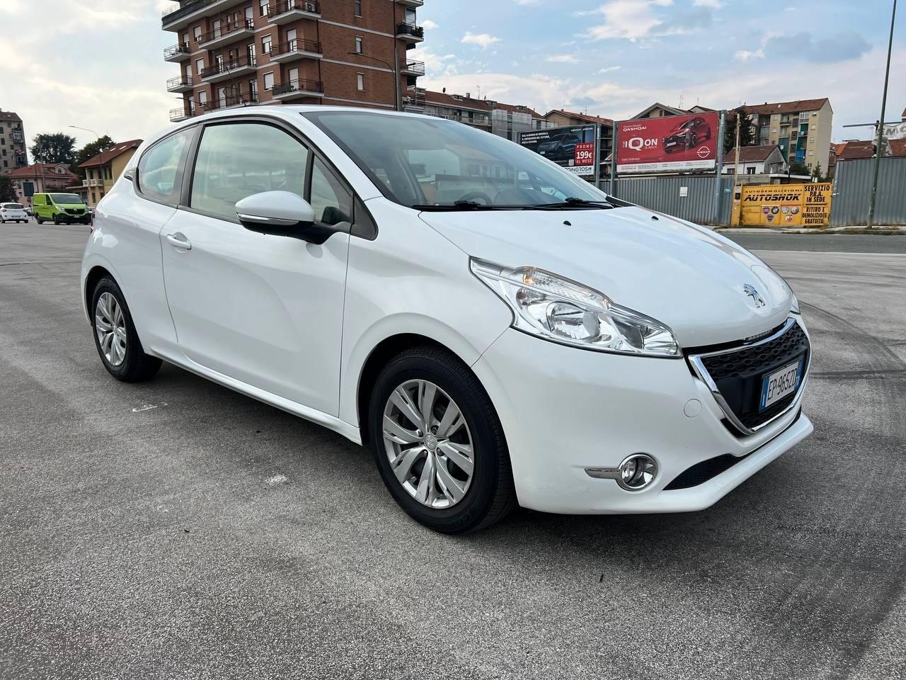 Peugeot 208 1.2 VTi 82 CV 3 porte Access