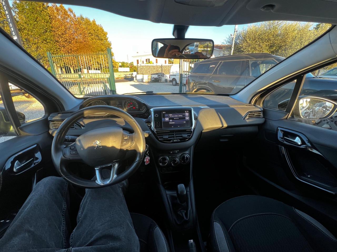 Peugeot 208 BlueHDi 75 5 porte Allure