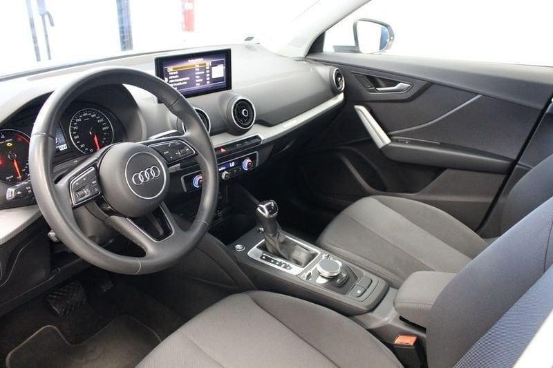 Audi Q2 30 TDI S tronic Business