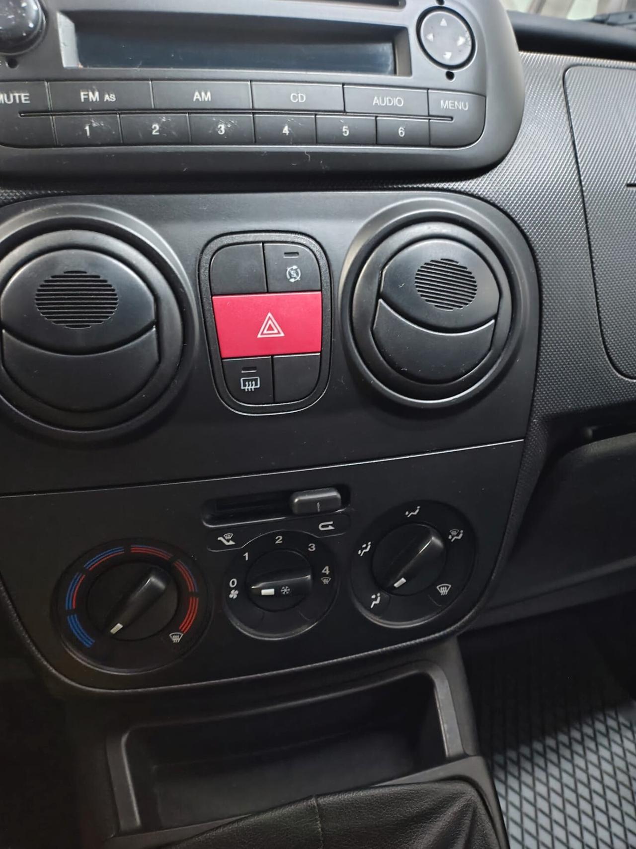Citroen Nemo 1.3 HDi 75CV FAP S&S XTR Theatre