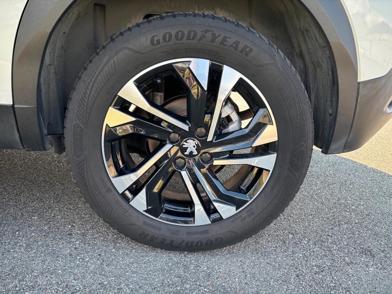 Peugeot 2008 PureTech 130 S&S Allure
