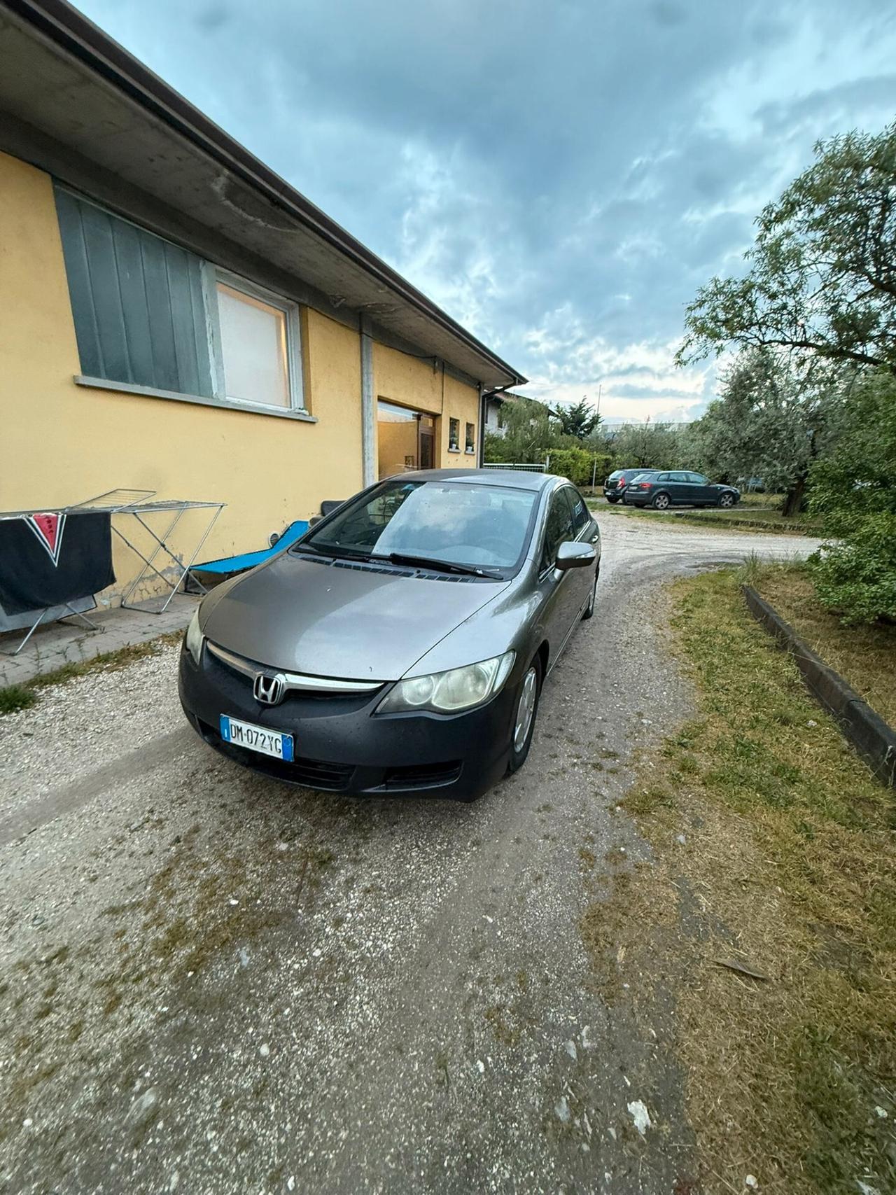 Honda Civic 4 porte marcia bene