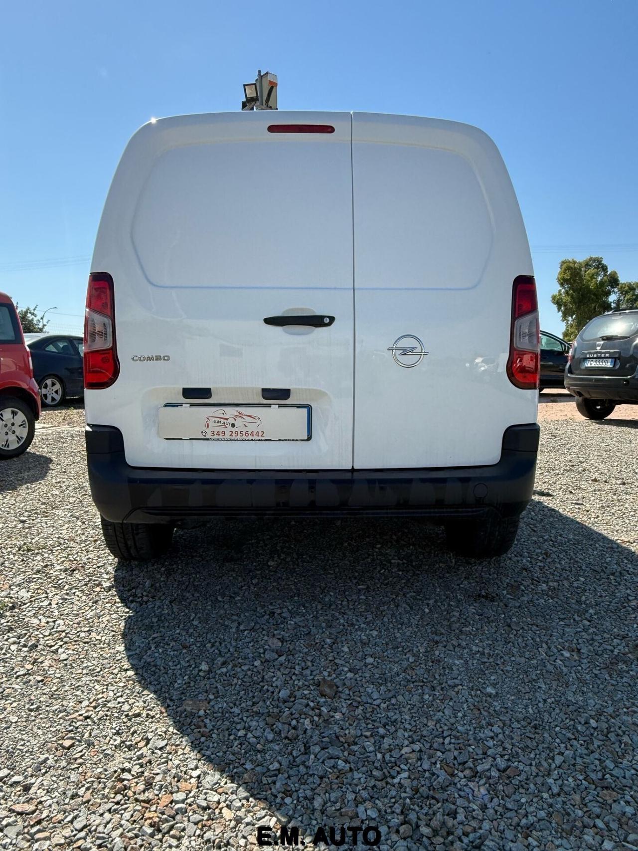Opel Combo Cargo 1.5 Diesel S&S PC 1000kg Edition