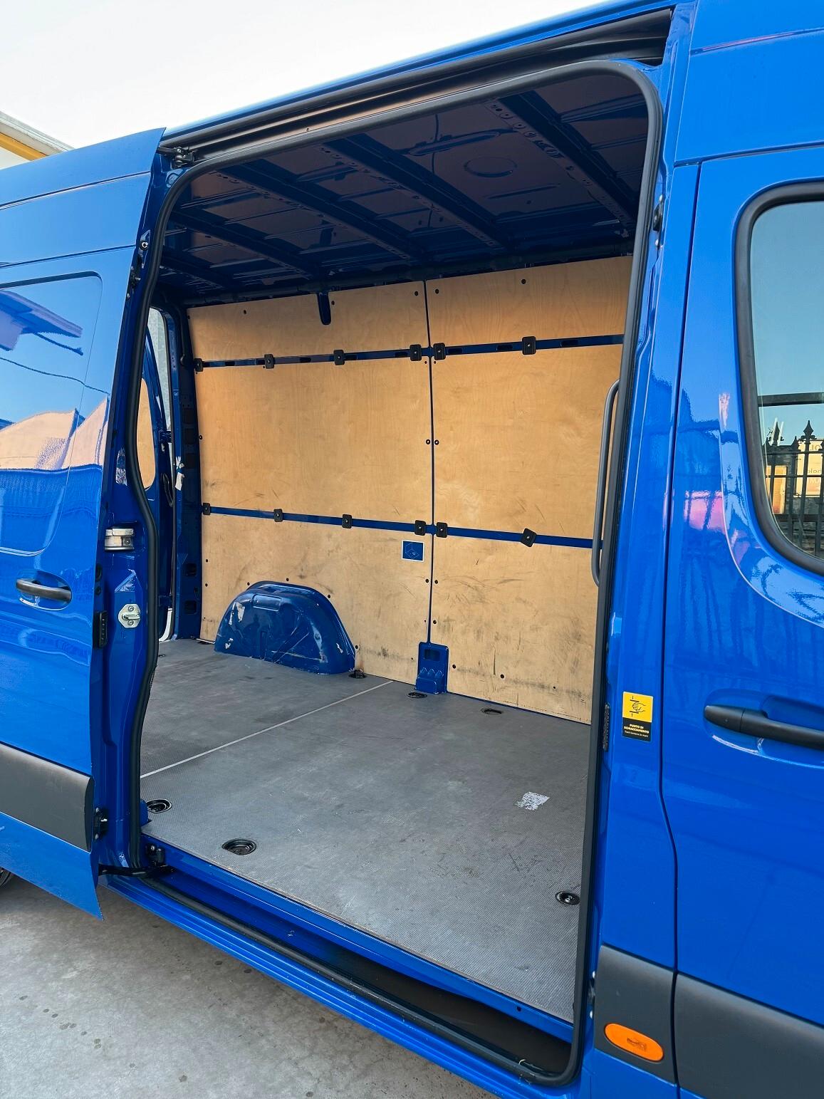 Sprinter 311CDI CAR PLAY UNICO PROPRIETARIO BELLO