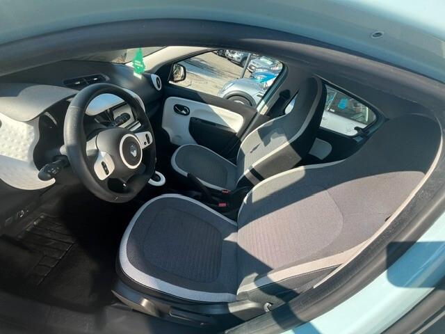 Renault Twingo Electric Urban Night