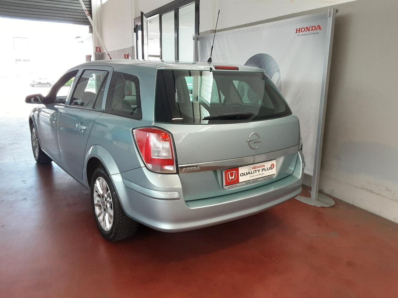 Opel Astra 1.4 16V Twinport Station Wagon Enjoy