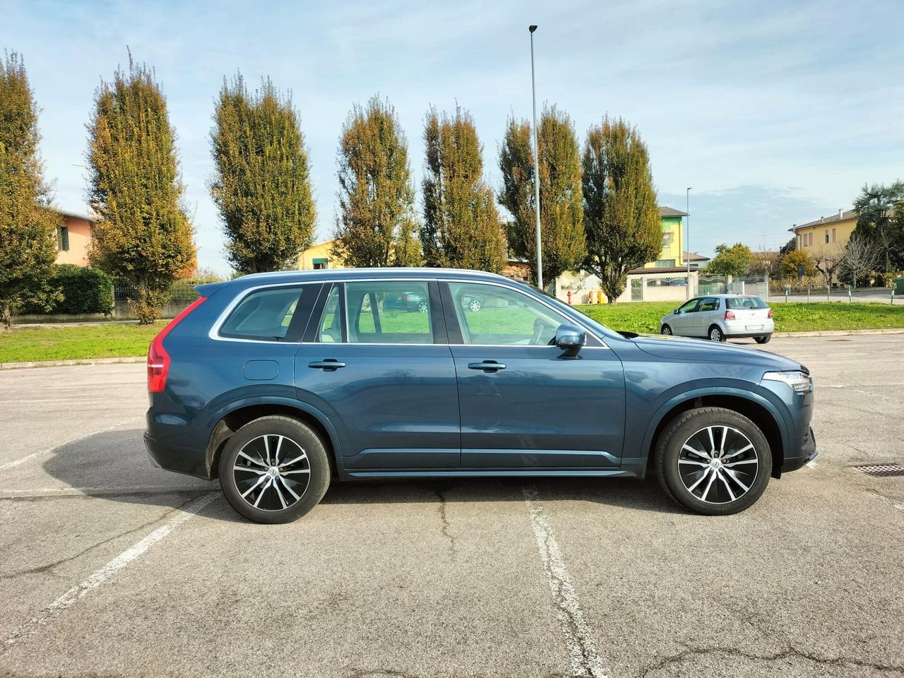 Volvo XC 90 AWD Geartronic Business Plus UNIPRO