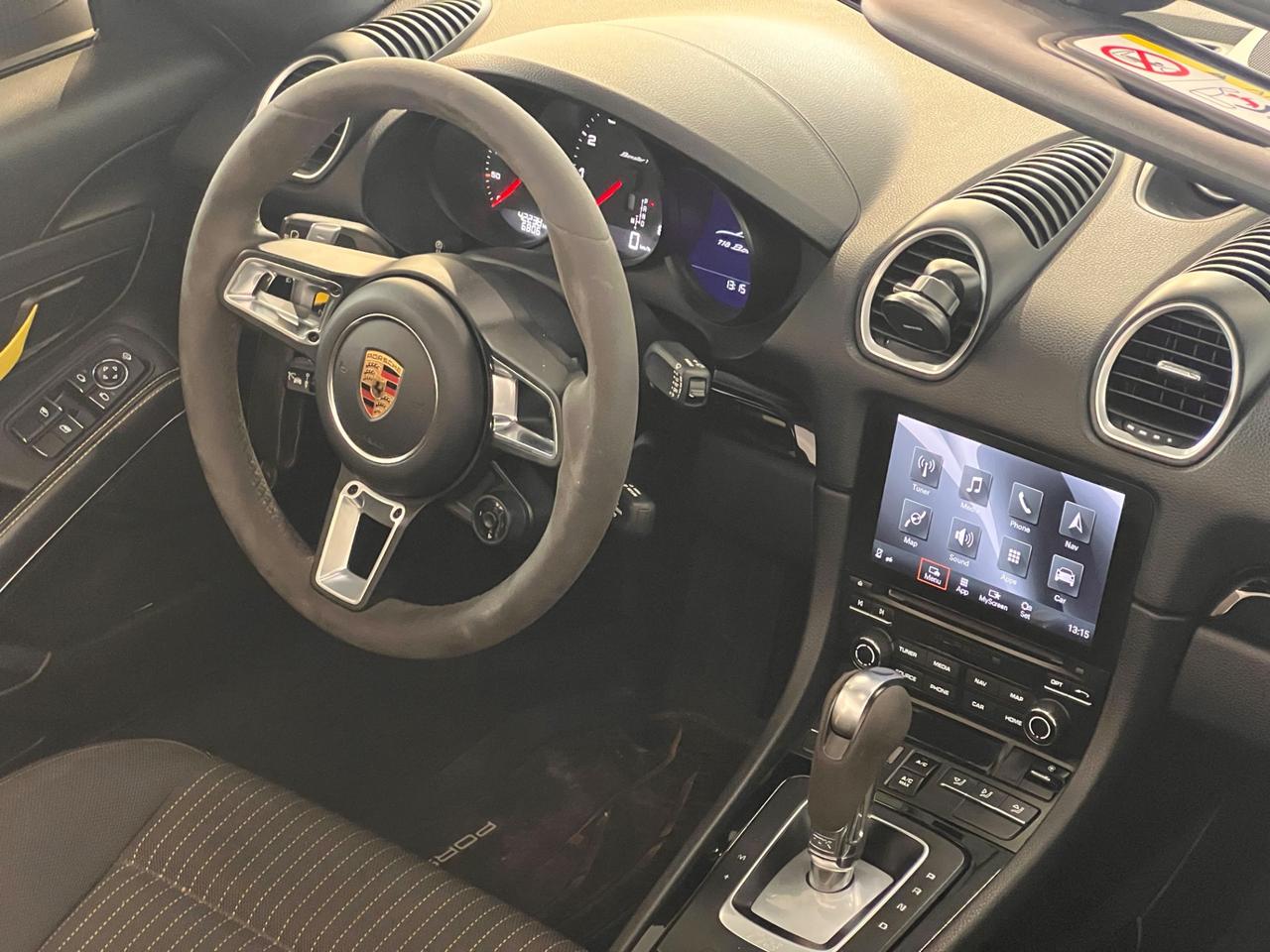 Porsche 718 Spyder Boxster 2.0 T - IVA ESPOSTA BOOK SERVICE