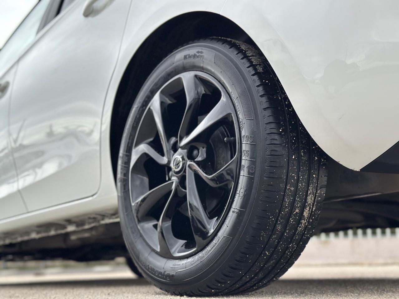 Opel Corsa 2016 1.2 69CV 5 porte b-Color