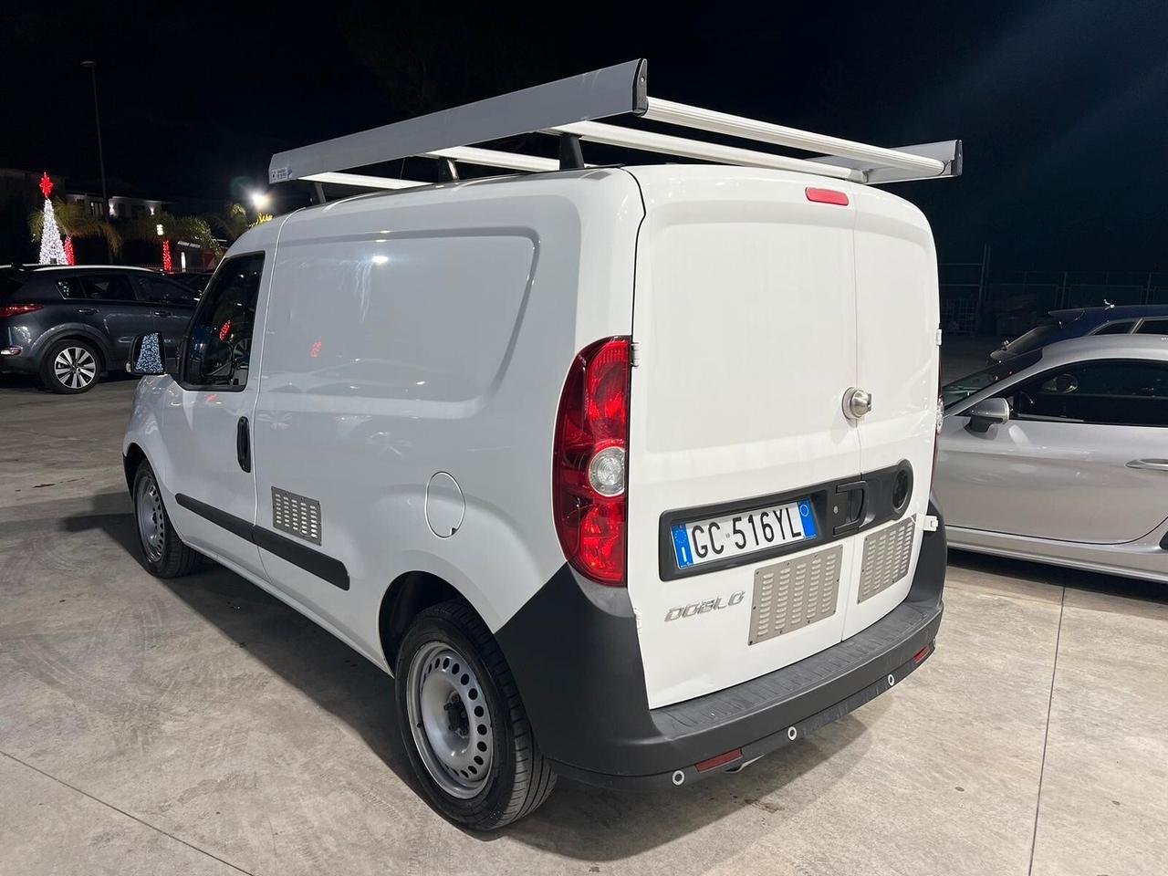 Fiat Doblo Doblò 1.4 Natural Power PC-TN Cargo Business - Officina con banco da lavoro nel cassone