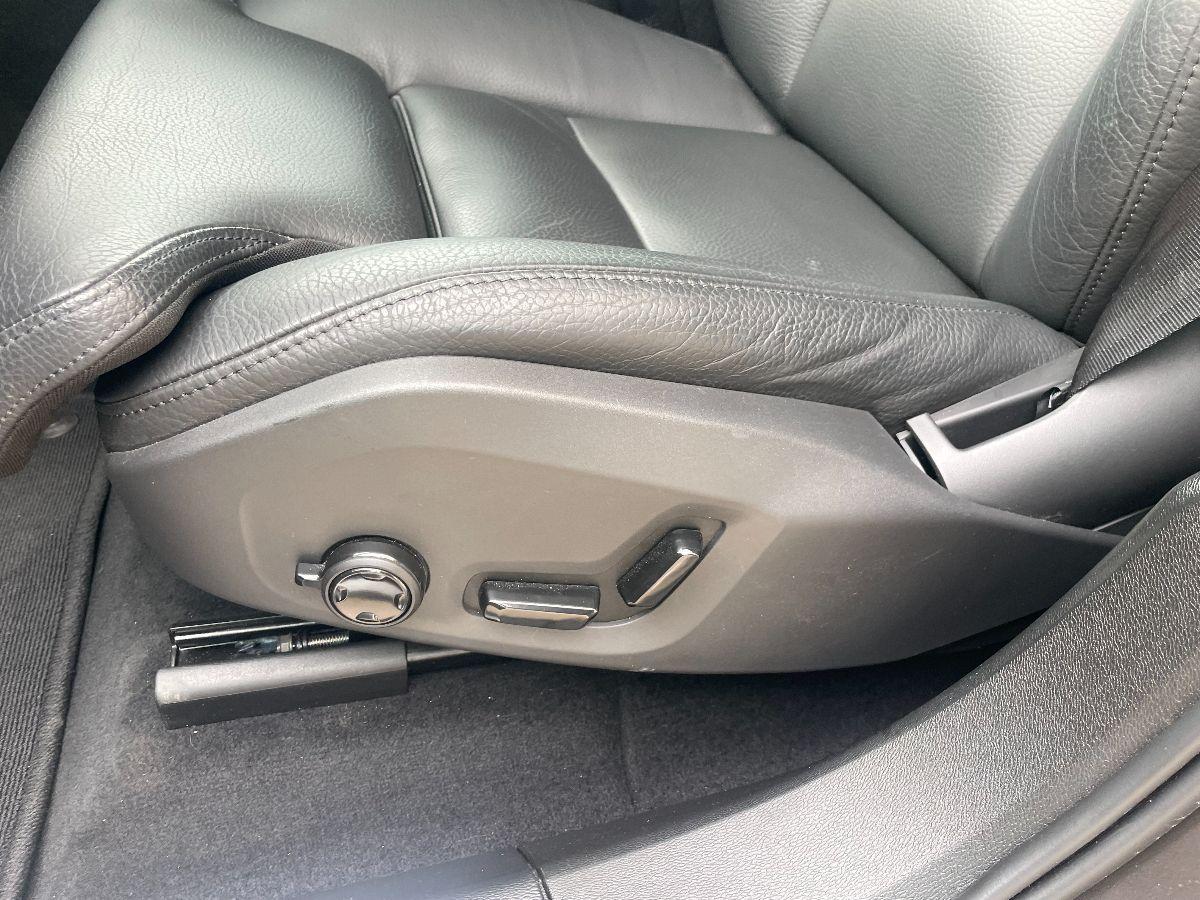VOLVO - XC60 - B4 automatico Plus Dark