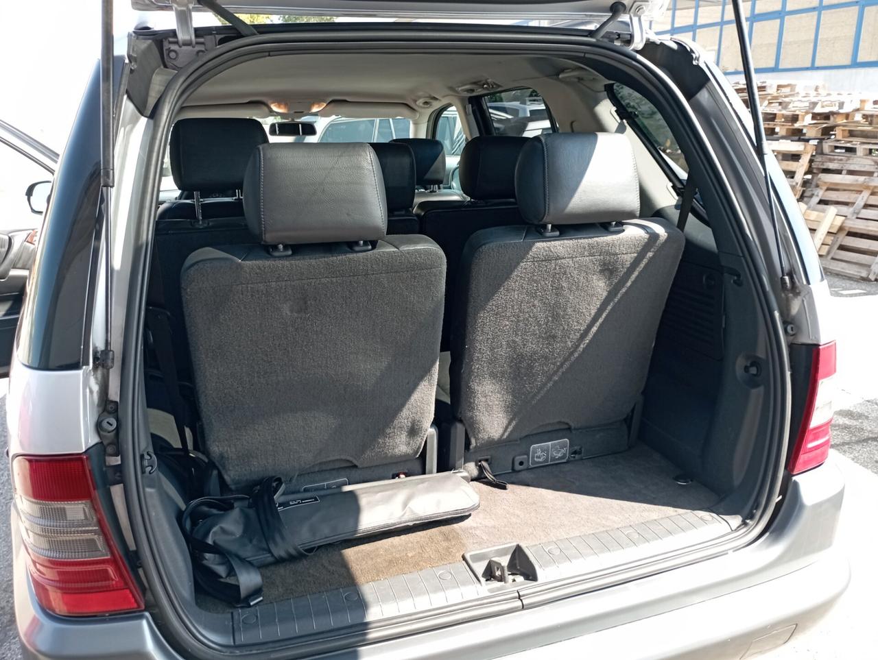 Mercedes-benz ML 270 7 POSTI