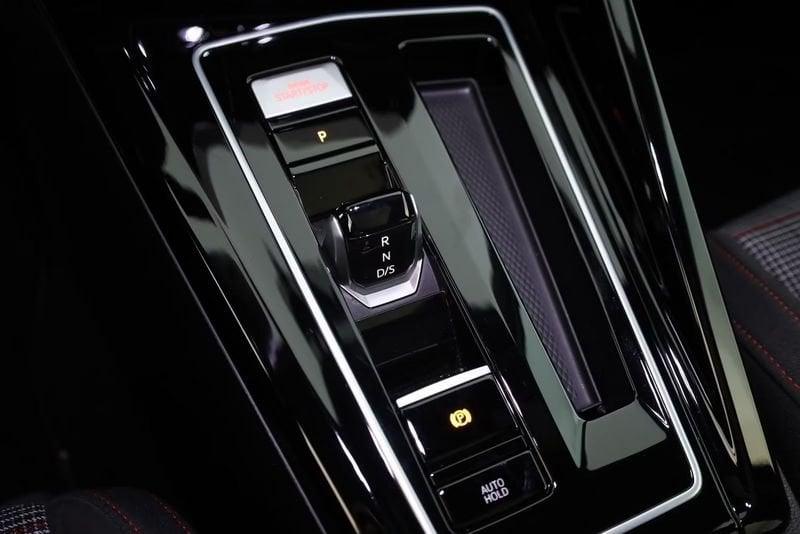 Volkswagen Golf Golf 2.0 TSI GTI DSG TETTO BLACK STYLE HEAD-UP CAMERA LED 19"