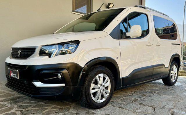 PEUGEOT Rifter BlueHDI 130 S&S EAT8 Active Standard CON GANCIO TR