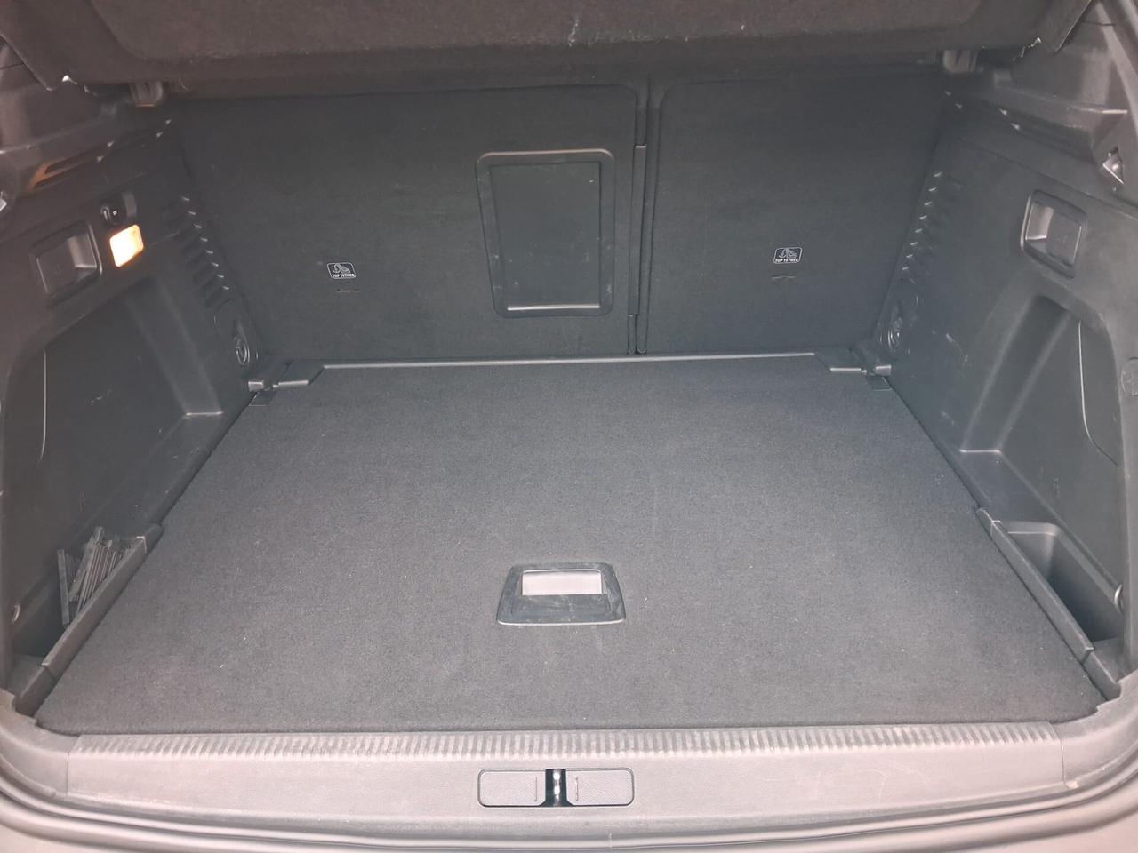 Peugeot 3008 BlueHDi 130 S&S EAT8 Active Business