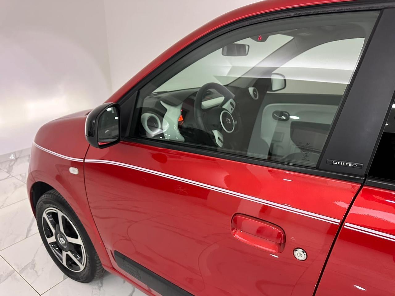 RENAULT TWINGO LIMITED AUTOMATICA