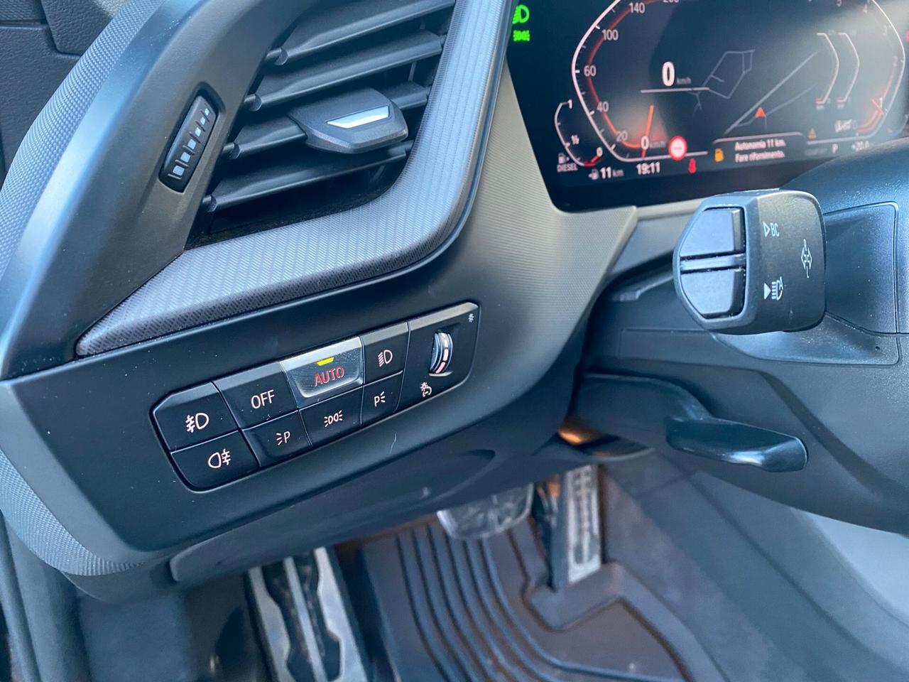 Bmw 116 116d 5p. Luxury