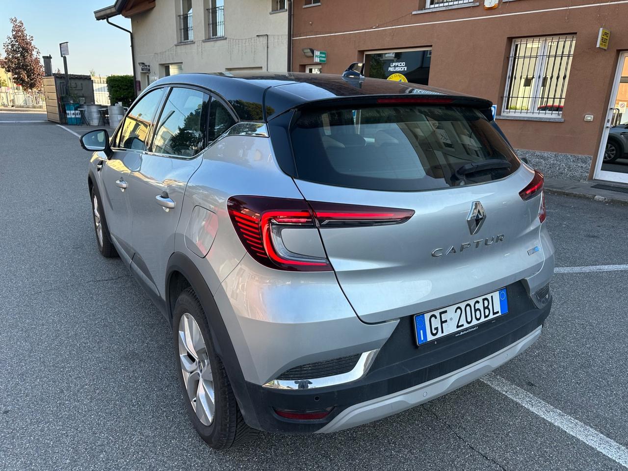 Renault Captur Plug-in Hybrid E-Tech 160 CV Intens
