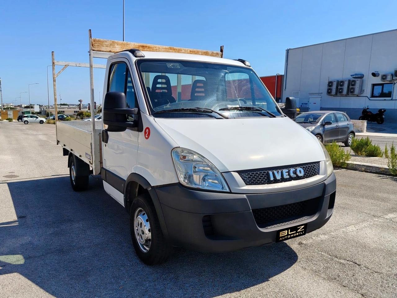 IVECO ECODAILY 35S11 2.3 cc