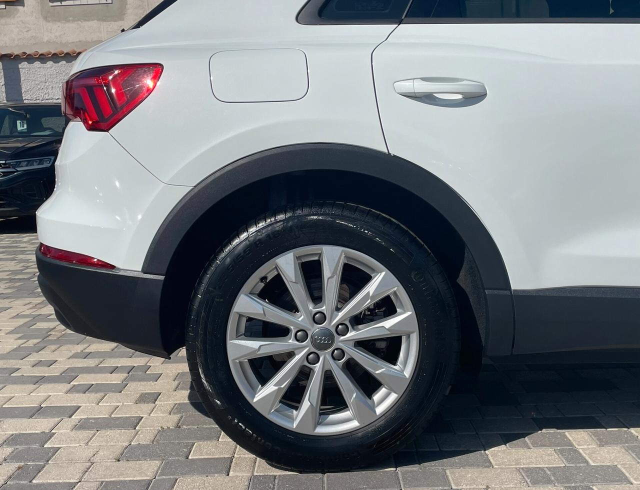 Audi Q3 Business 2.0 TDI 190CV s-tronic quattro 40