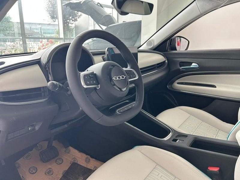 FIAT 600 1.2 hybrid La Prima 110cv auto