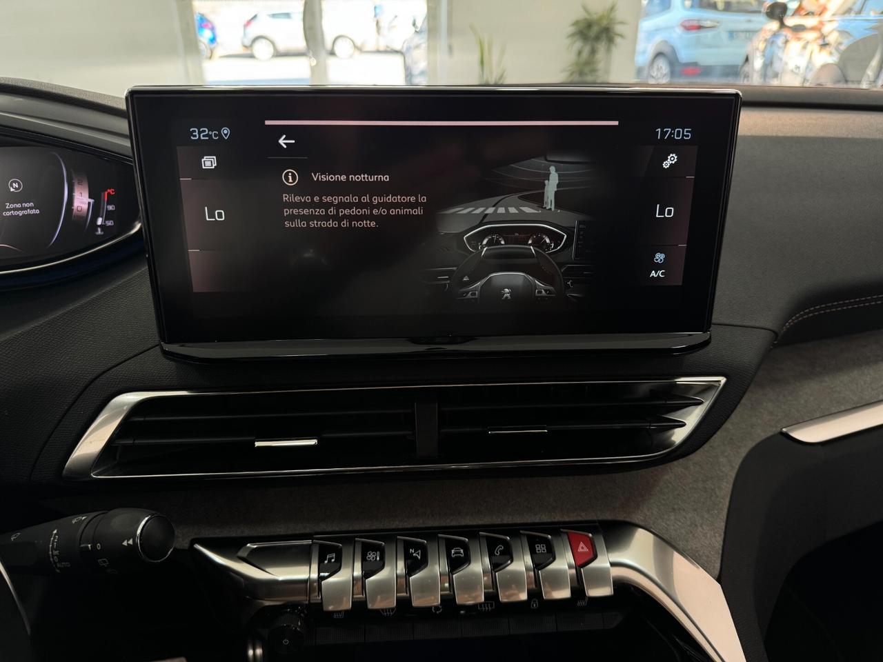 Peugeot 3008 BlueHDi 130 EAT8 GT + Tetto apribile