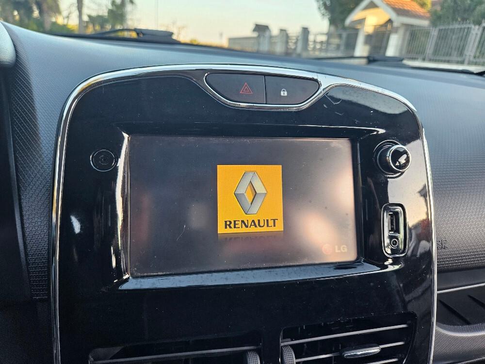 Renault Clio 1.5 dCi 8V 90CV 5P" Costume National"