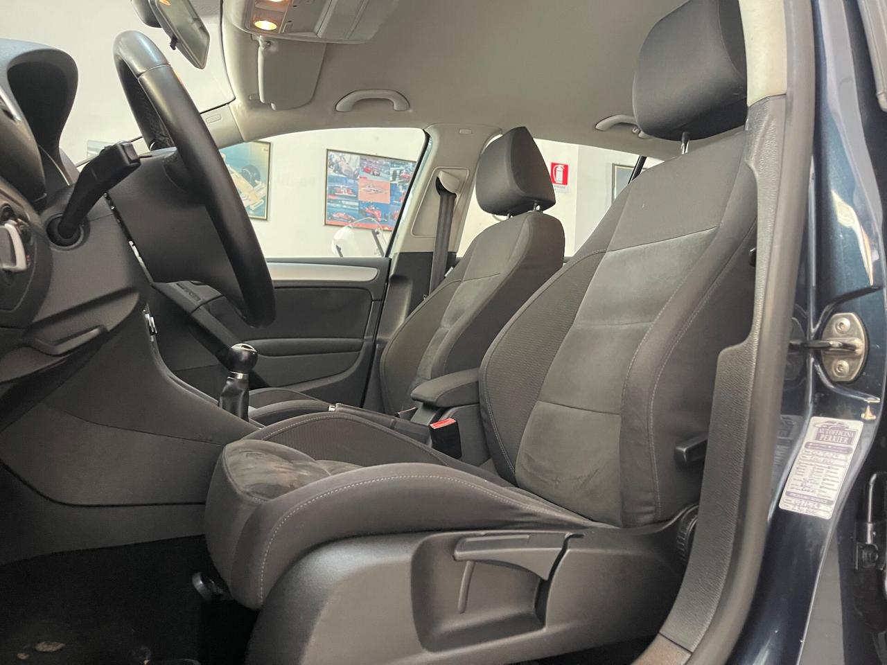 Volkswagen Golf 6 2.0 TDI 140CV Highline