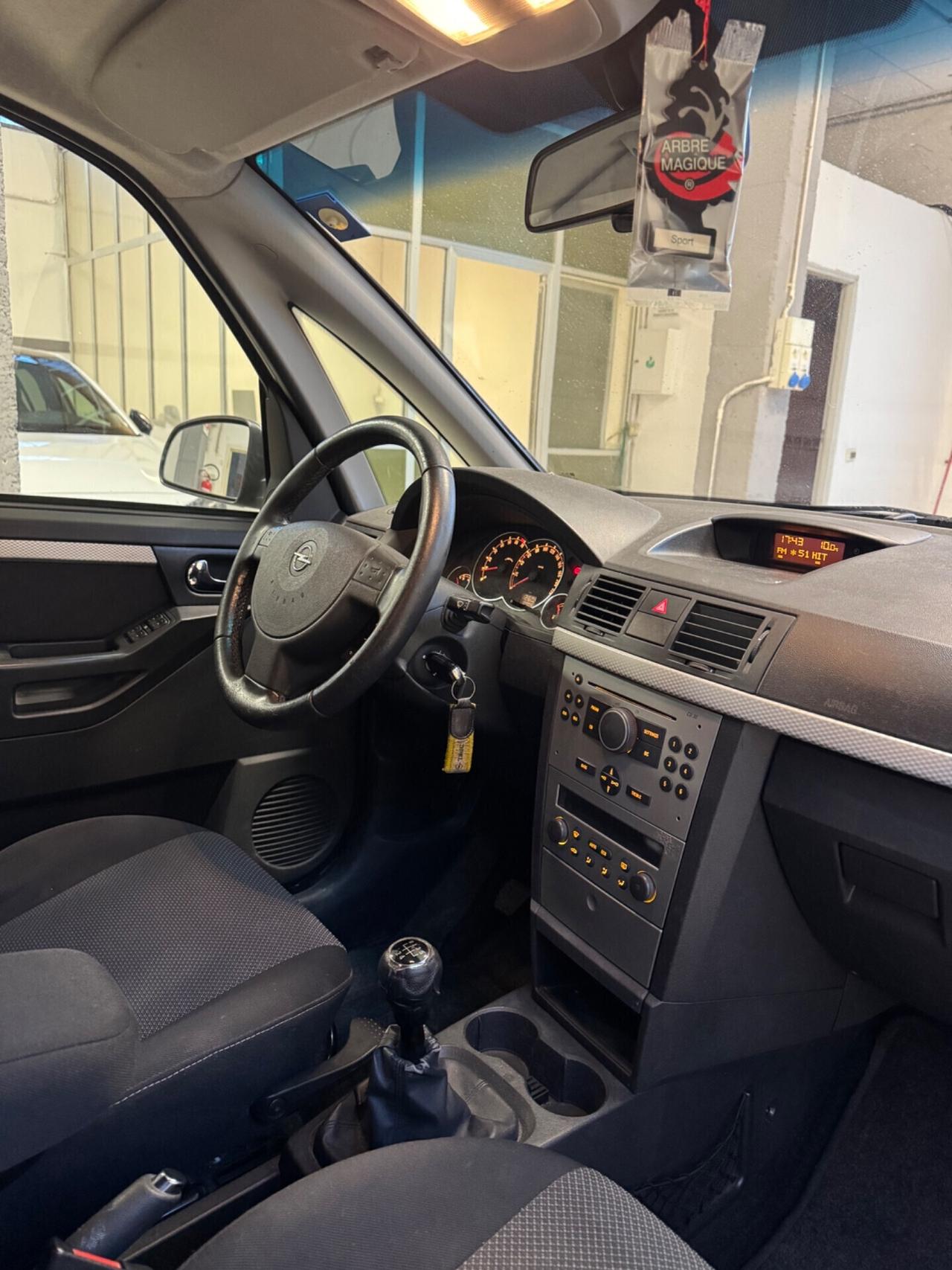 Opel Meriva 1.6 16V Cosmo