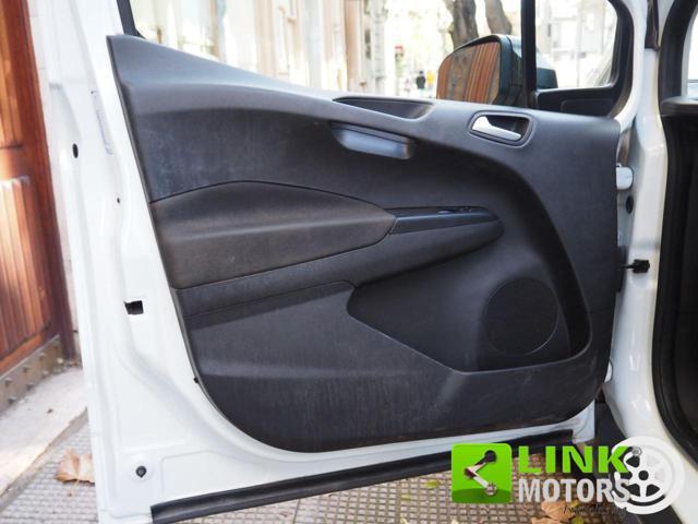 FORD Transit Courier 1.5 TDCi 75CV Van