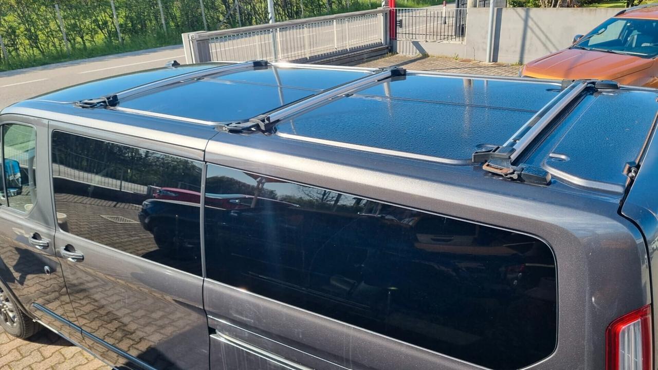 Ford Tourneo Custom 9 posti TITANIUM