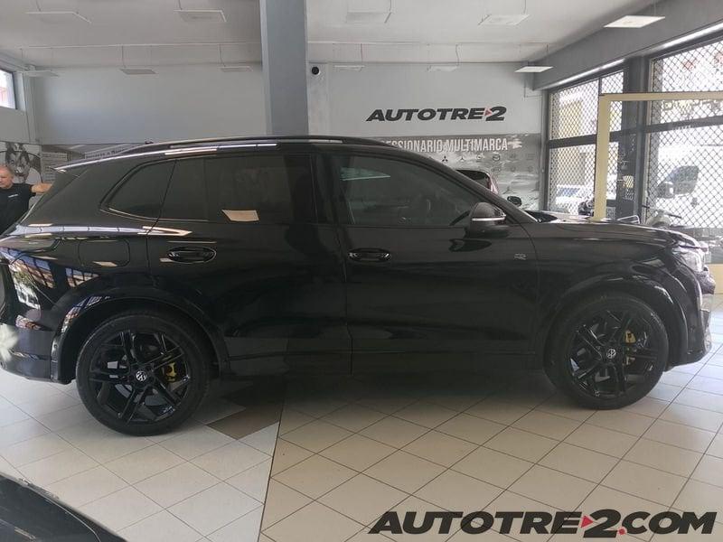Volkswagen Tiguan Tiguan 2.0 tdi R-Line 150cv dsg