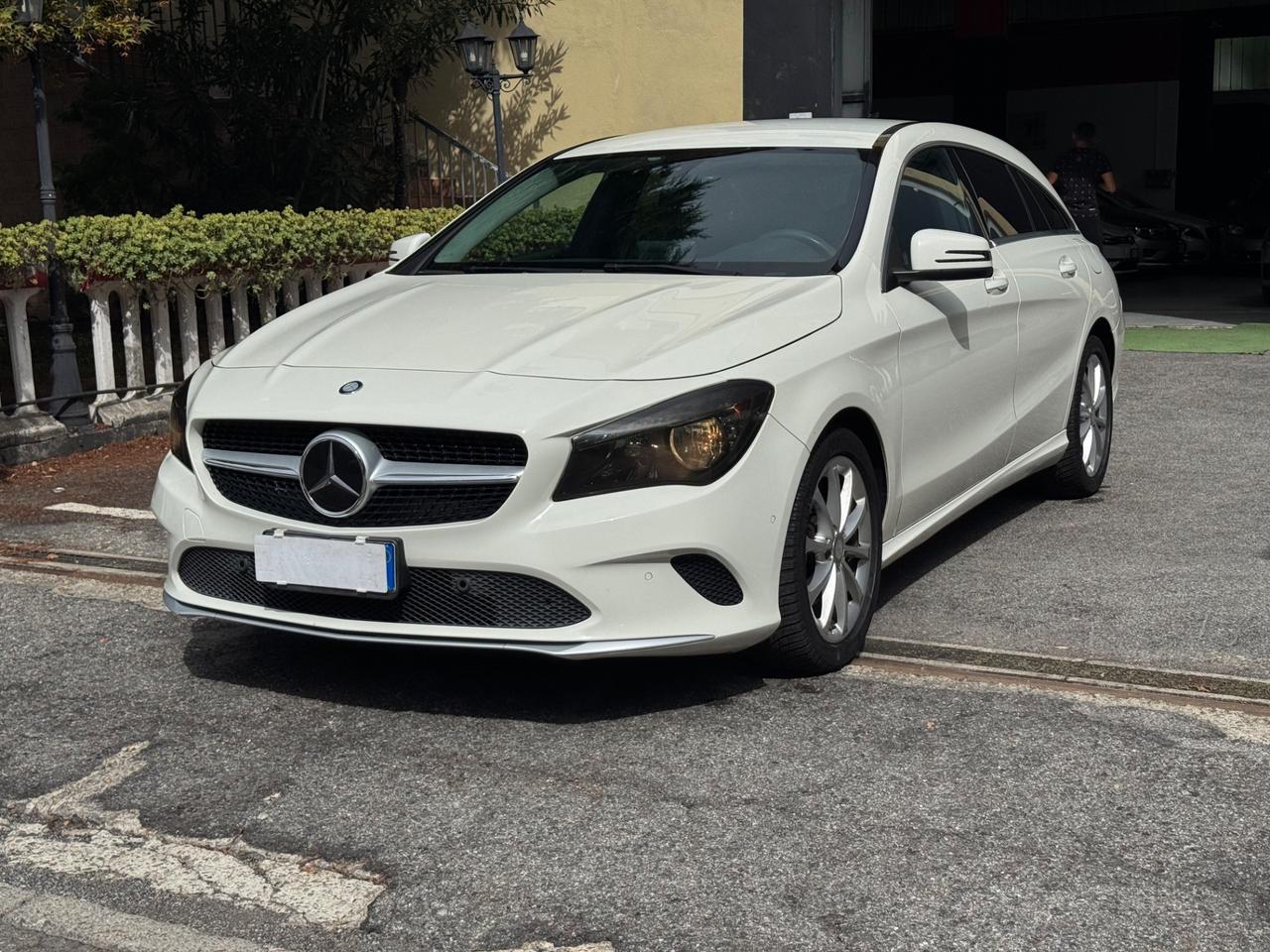 Mercedes-benz CLA 200 d 4Matic Automatic Executive