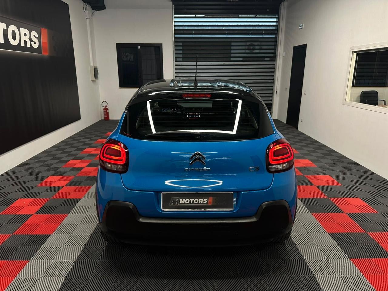 Citroen C3 1.2 Shine OK NEOPATENTATI PREZZO REALE