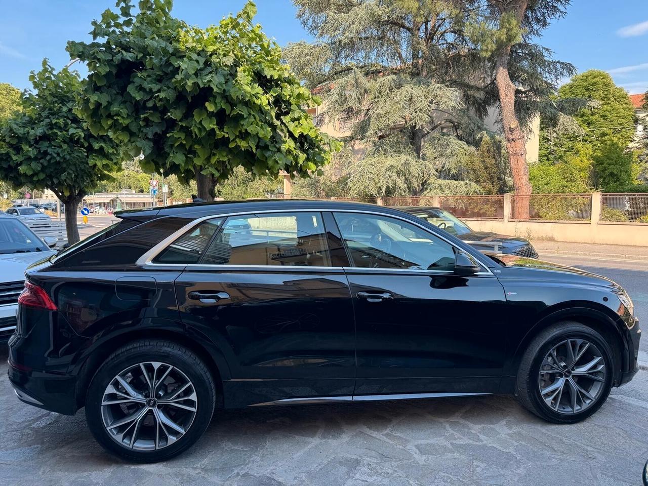 AUDI Q8 45 TDI QUATTRO TIPTRONIC