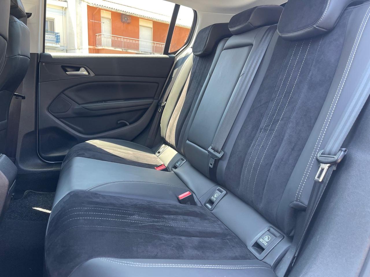 Peugeot 308 1.6 Blue HDI 120 Allure #11595