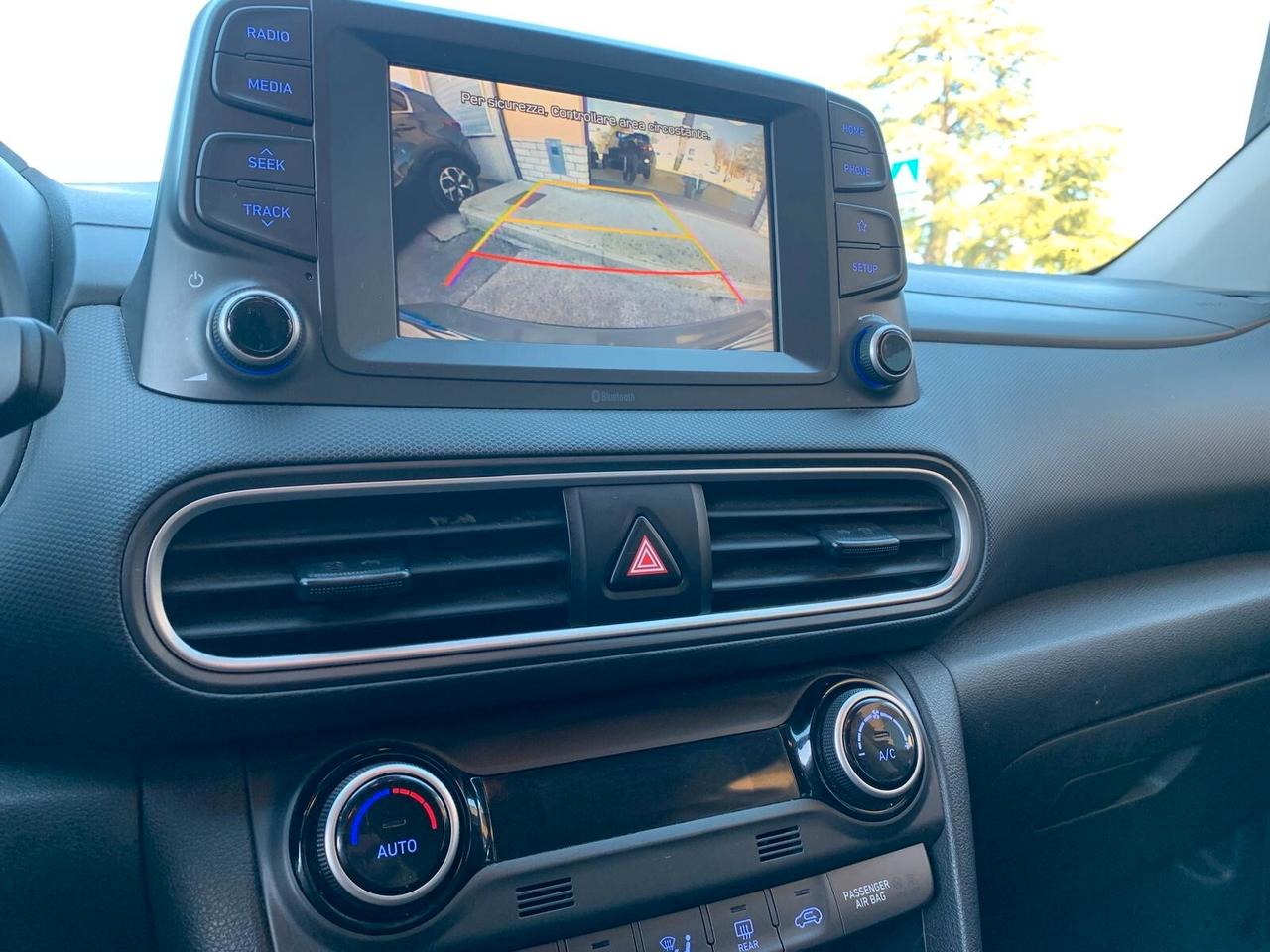 Hyundai Kona 1.0 T-GDI catena Neopatentati