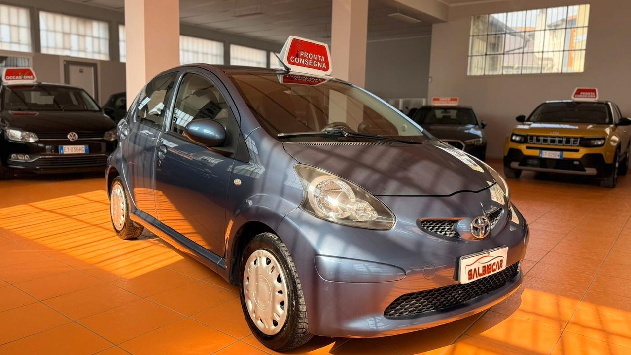 Toyota Aygo 1.0 12V VVT-i 5 porte