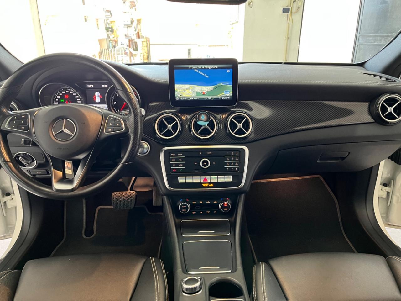 Mercedes-benz GLA 200 GLA 200 d Automatic Premium