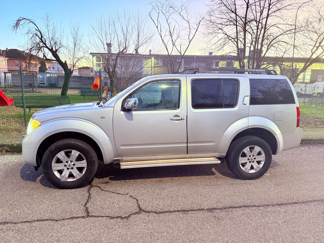 Nissan 2.5- 4X4- 7 POSTI- PERFETTAAAA OTTIME CONDI