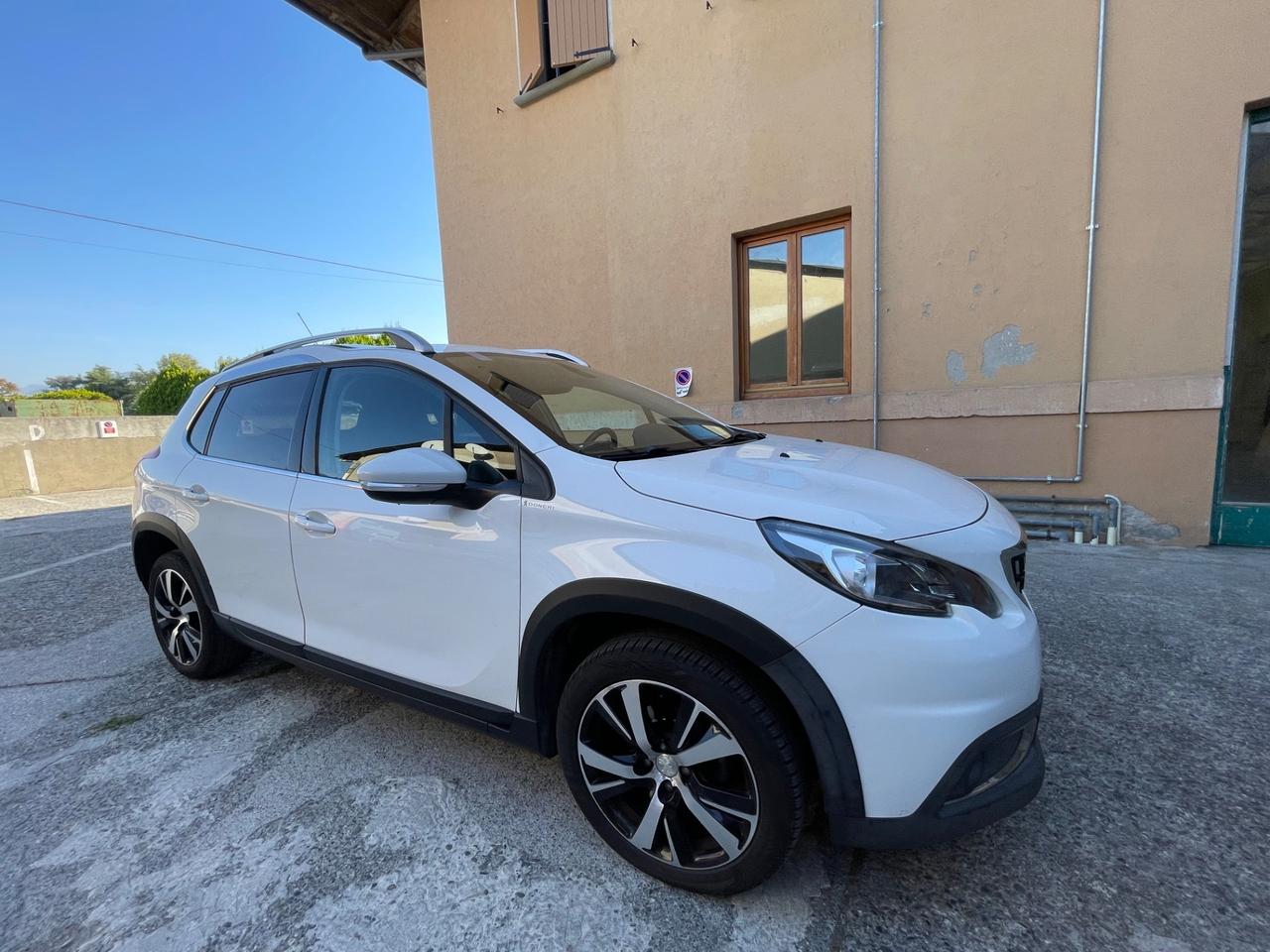 Peugeot 2008 BlueHDi 120 S&S Allure