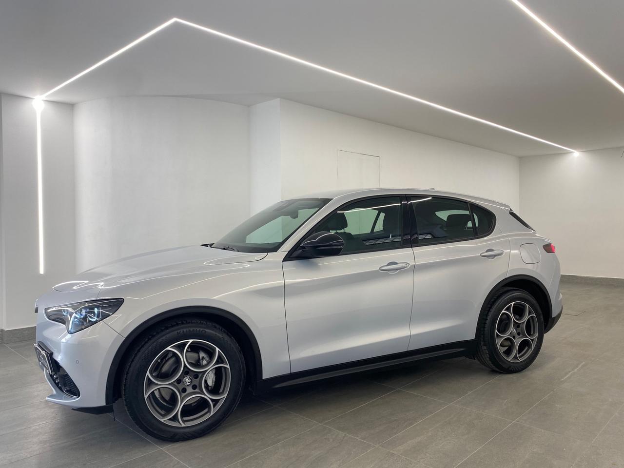 Alfa Romeo Stelvio 2.2 Turbodiesel 160 CV AT8 RWD Sprint