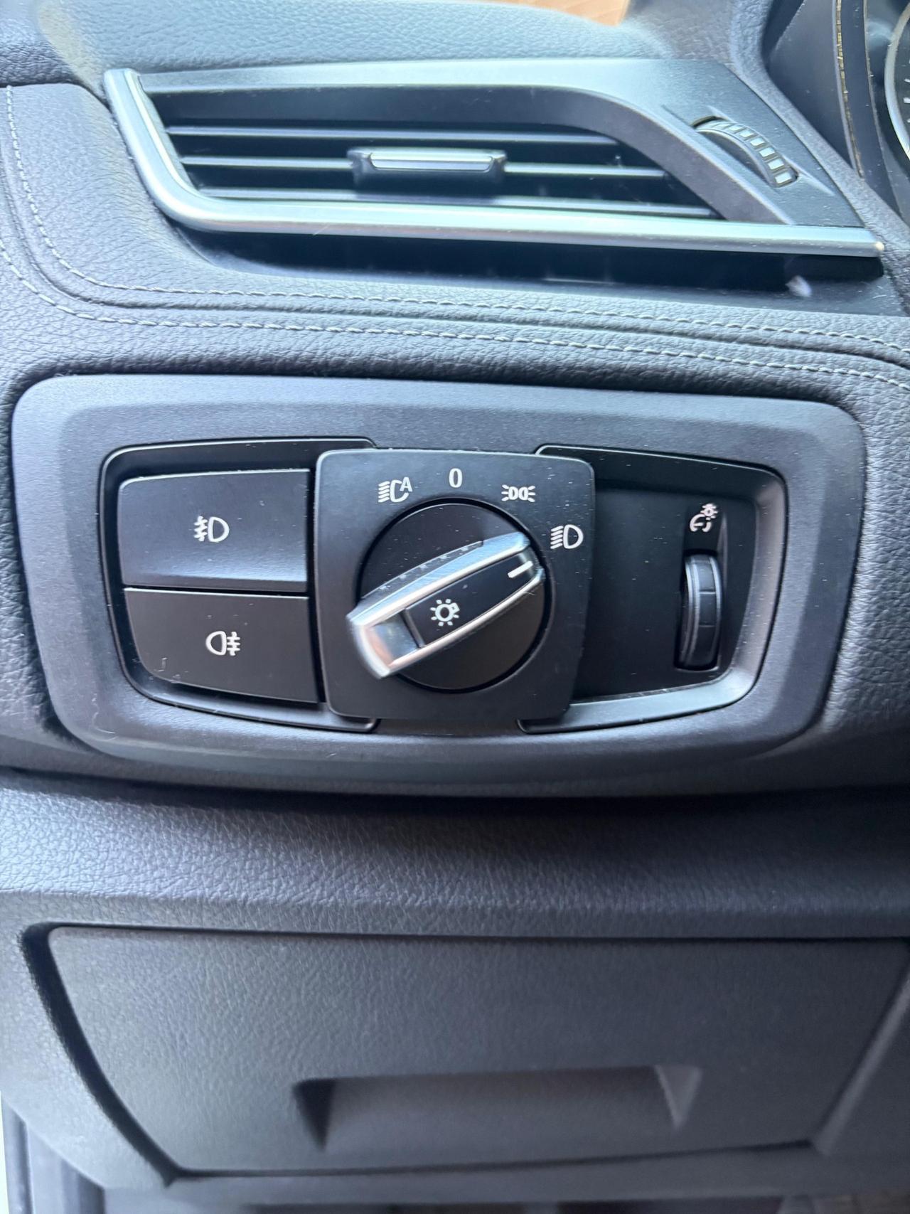 Bmw 2er Active Tourer 218d Luxury