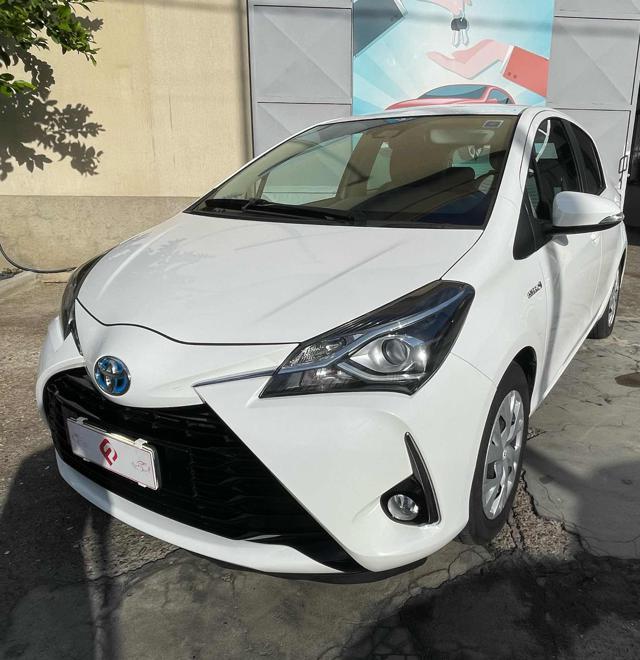 TOYOTA Yaris 1.0 5 porte Business