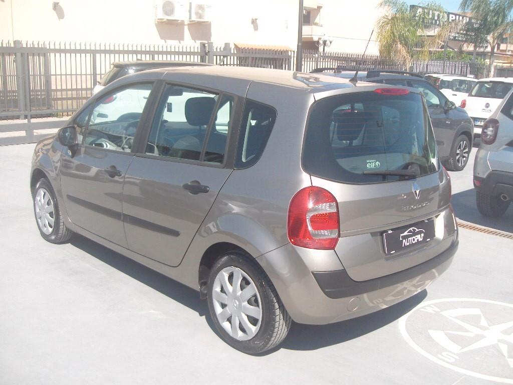 Renault Modus Grand 1.2 16V GPL Dynamique