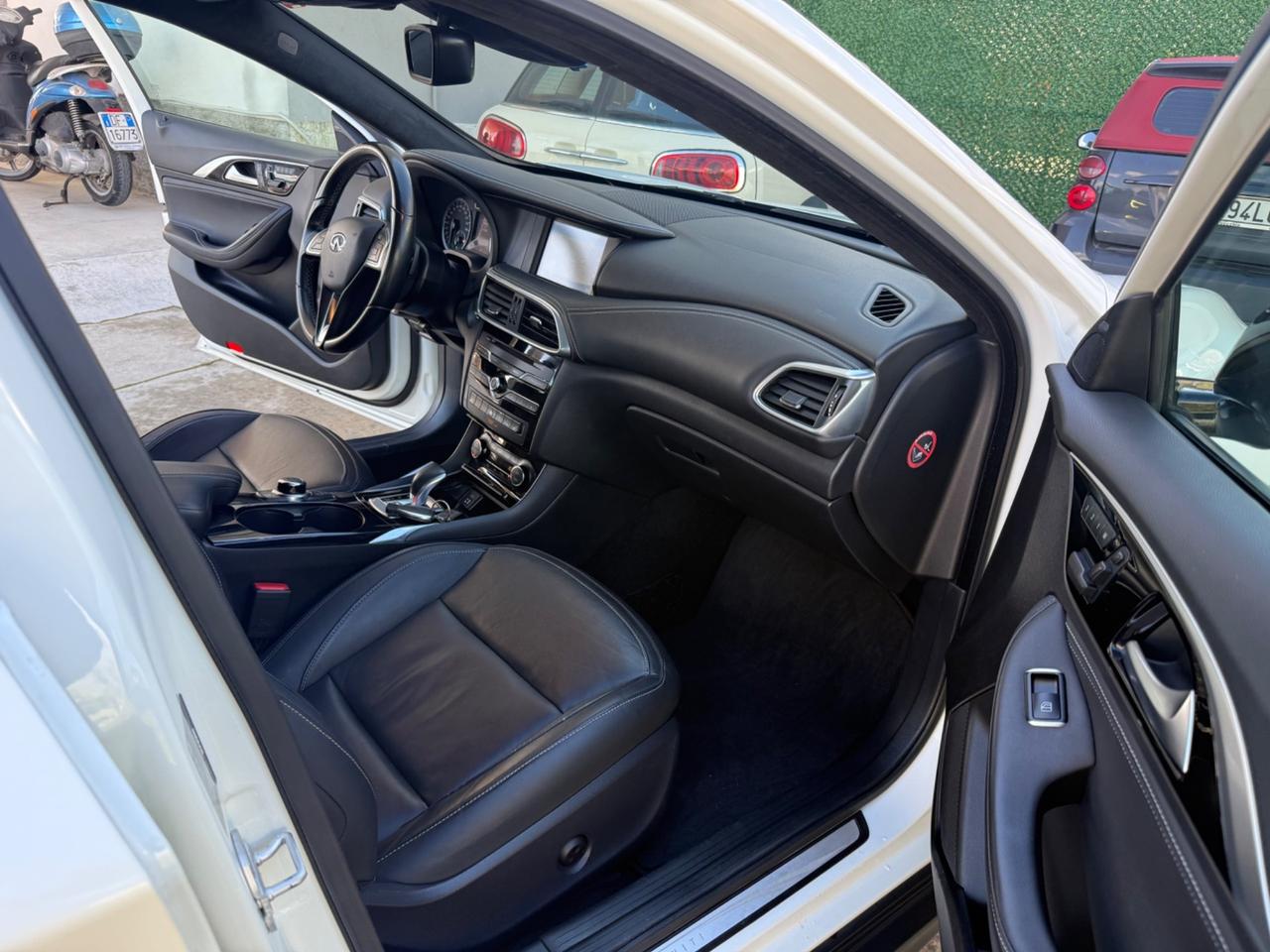 Infiniti QX30 2.2 diesel DCT AWD Premium